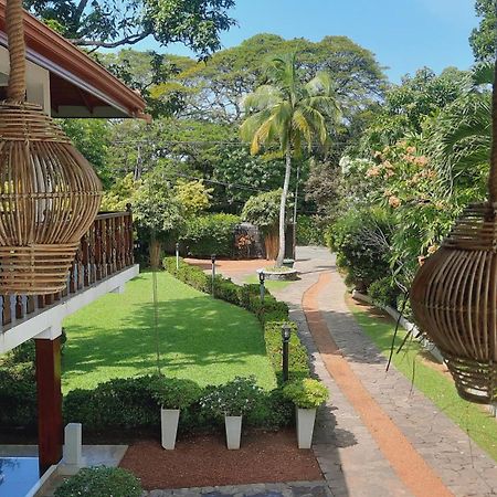 Rockery Villa Ayurveda Bentota Bagian luar foto