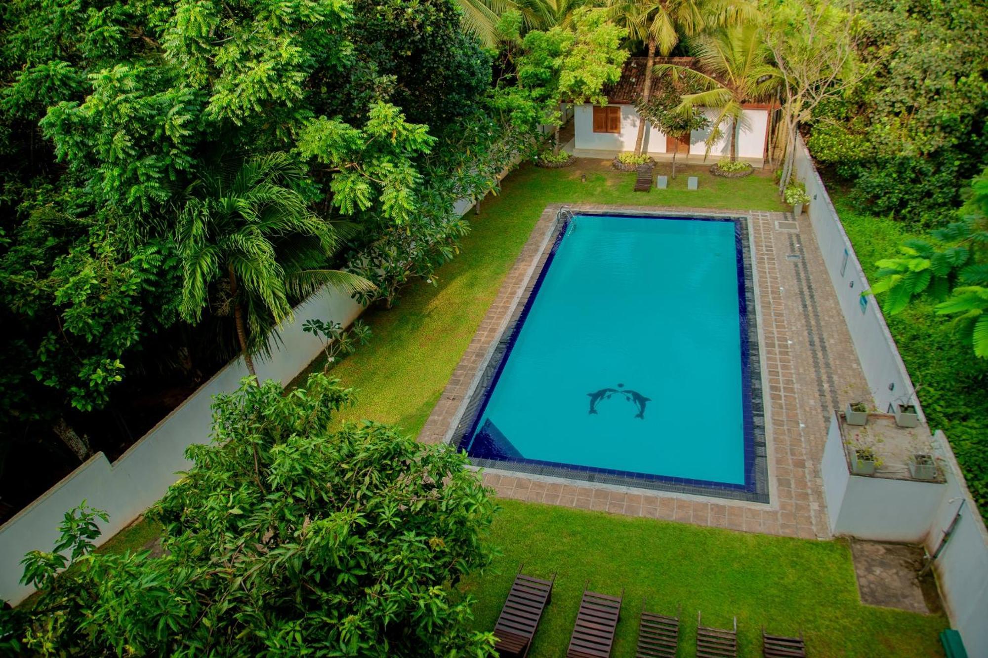 Rockery Villa Ayurveda Bentota Bagian luar foto