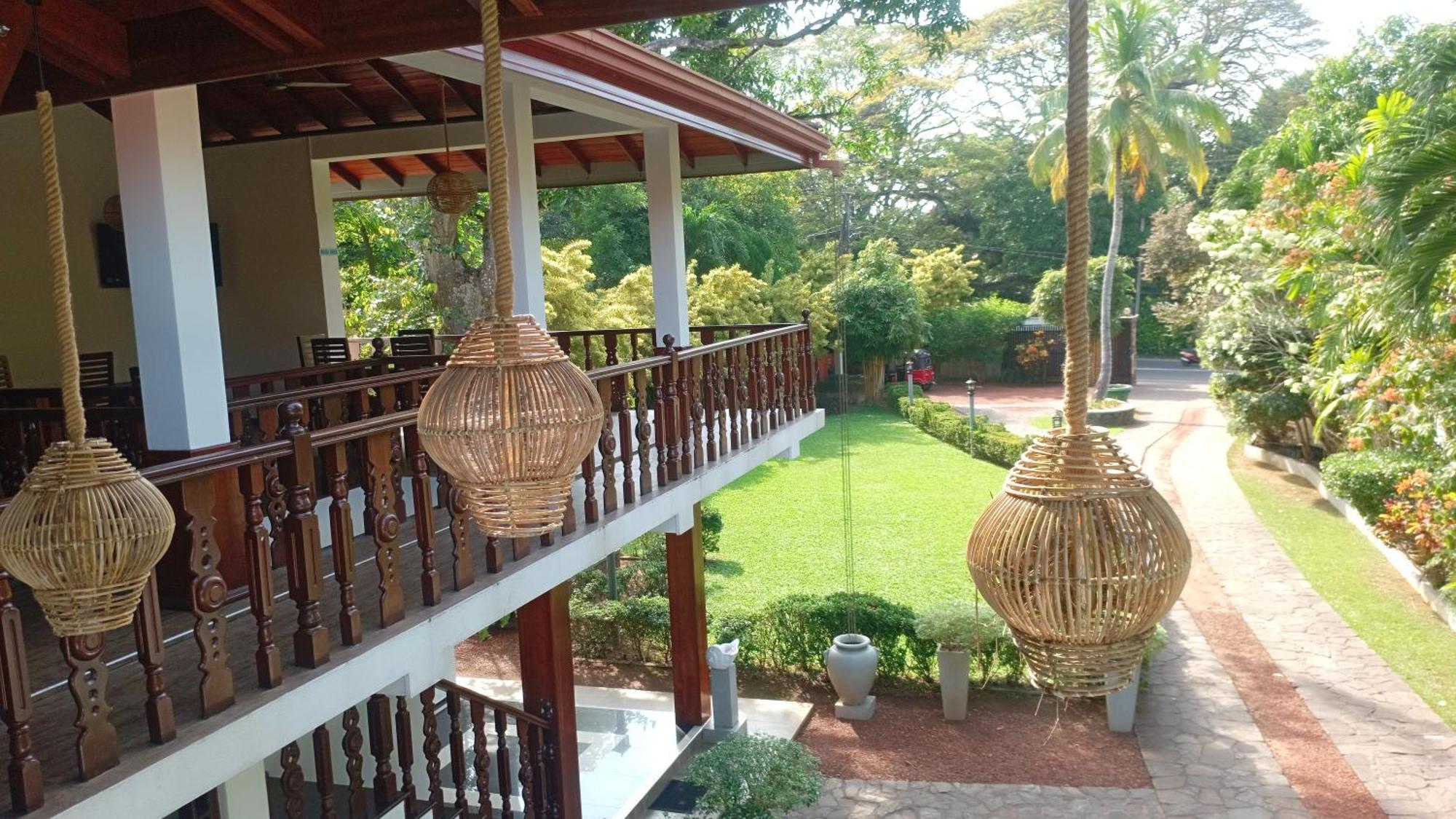 Rockery Villa Ayurveda Bentota Bagian luar foto