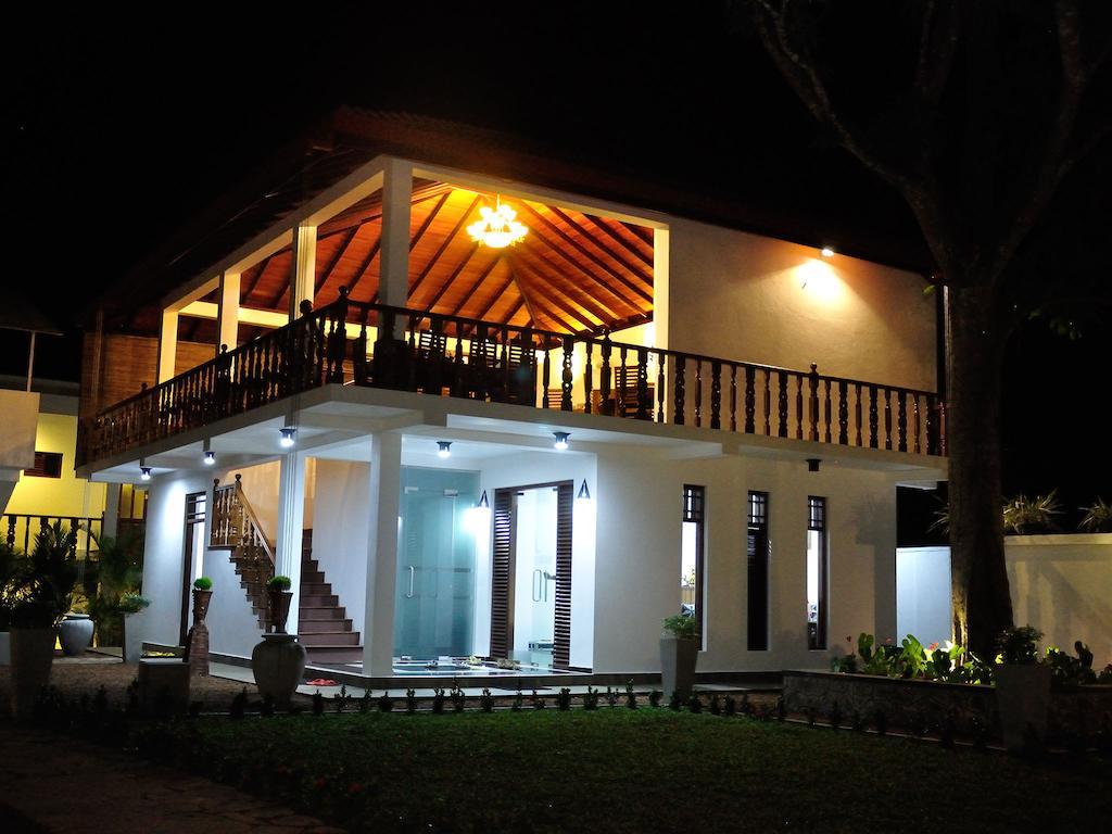Rockery Villa Ayurveda Bentota Bagian luar foto