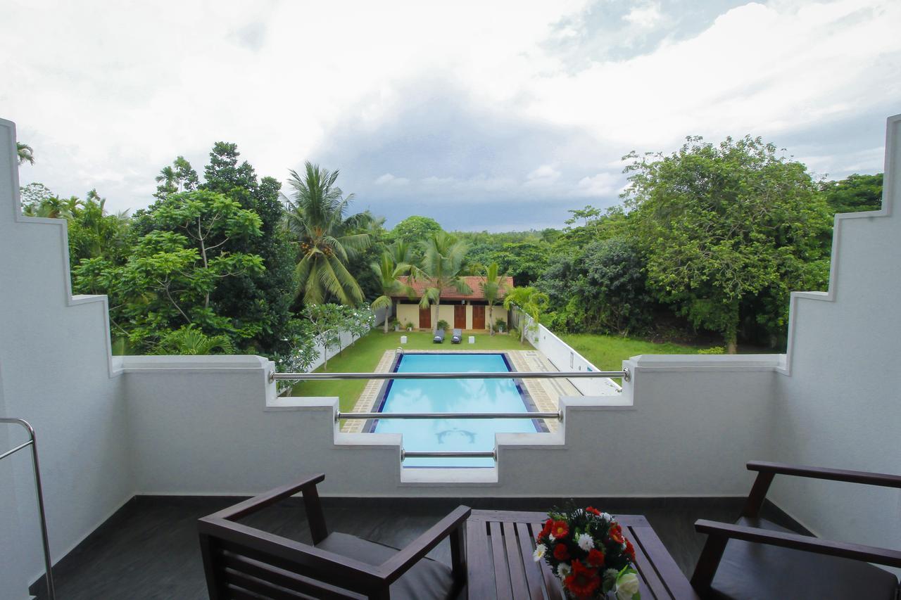 Rockery Villa Ayurveda Bentota Bagian luar foto