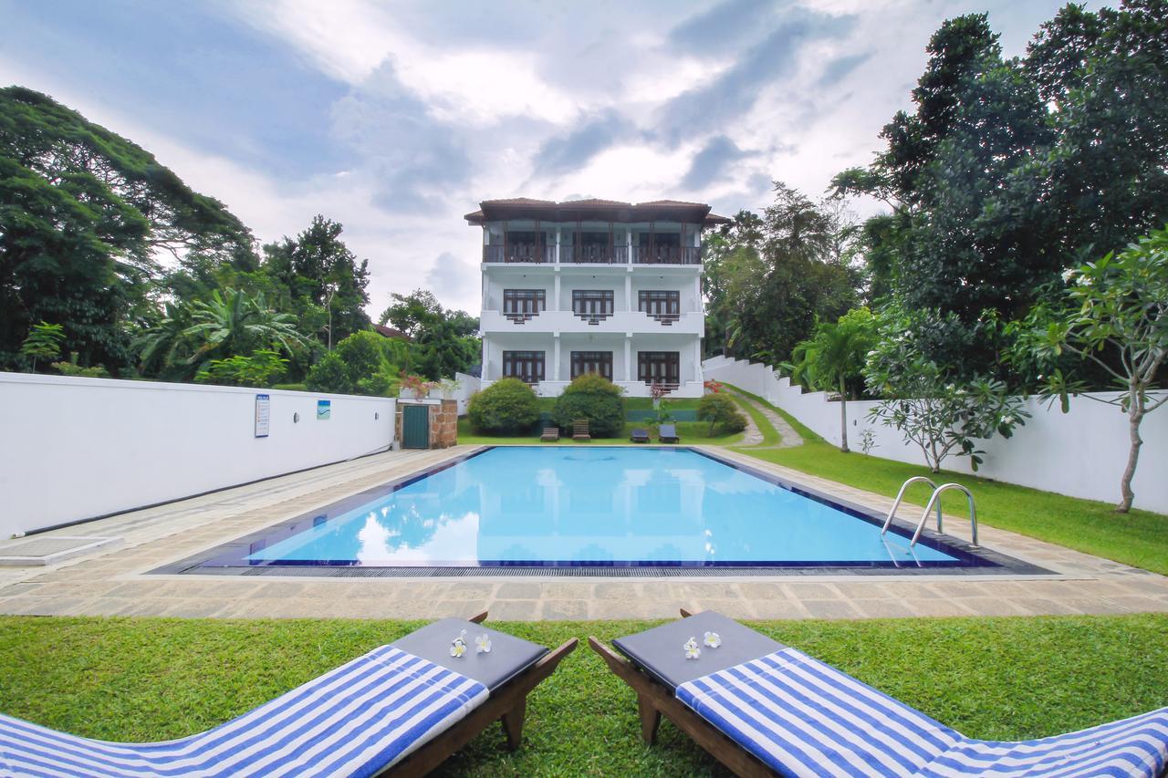 Rockery Villa Ayurveda Bentota Bagian luar foto